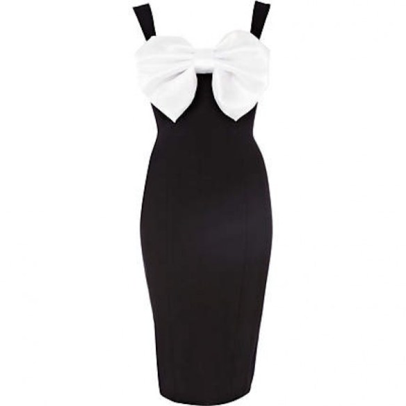 Get the Marilyn Monroe look on the high street! | She Hearts The High Street