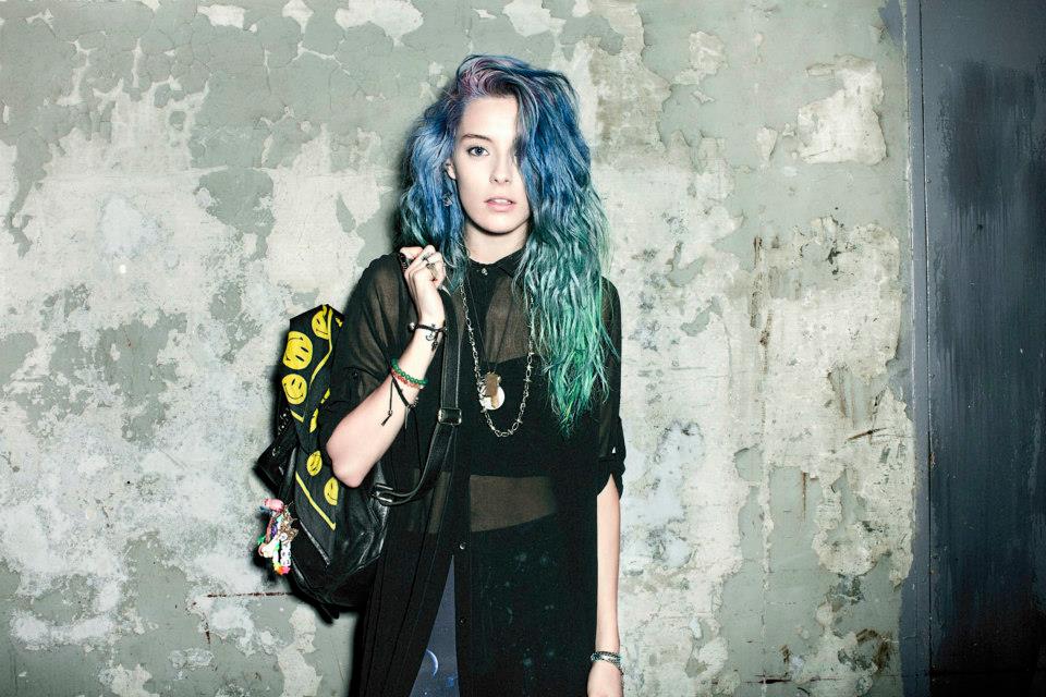 483612_10151906714345715_1098196493_n